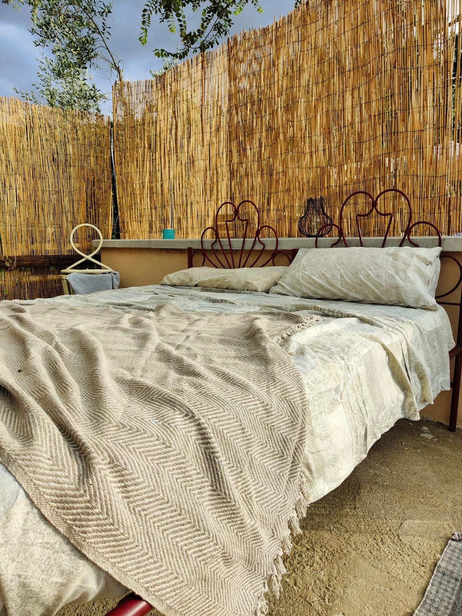 Casale Dei Ricordi Bed & Breakfast Arce Exterior photo